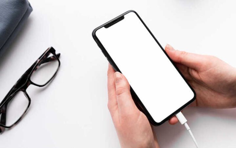 4 motivos para investir no aluguel de iPhones para empresas