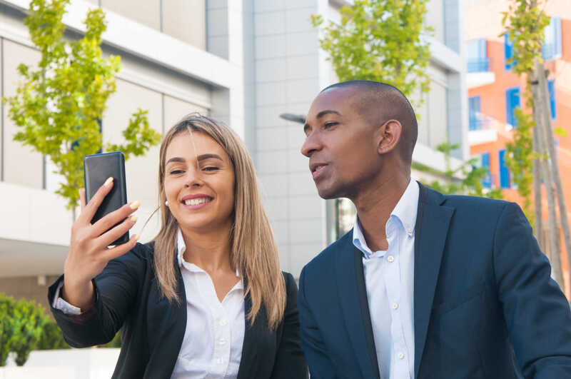 Aluguel de celular com chip como funciona para empresas